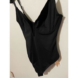 Brand New Populish Women’s Small Black Sleeveless Bodysuit Shapewear One Piece